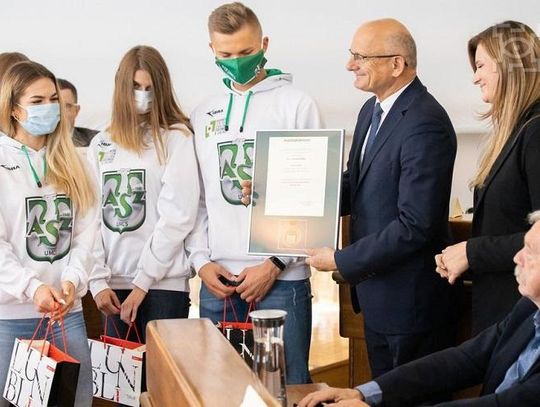 Gratulacje Prezydenta dla lekkoatletów KU AZS UMCS Lublin*