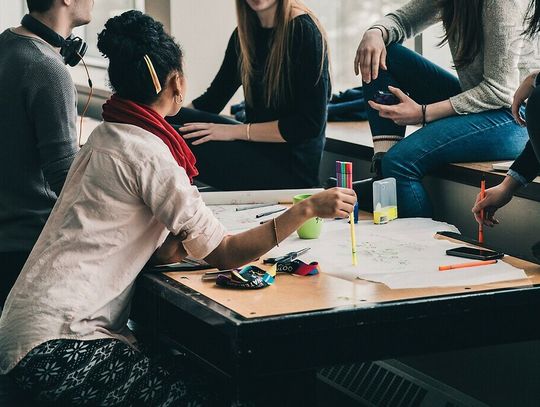 Staże letnie dla studentów we Francji i Niemczech