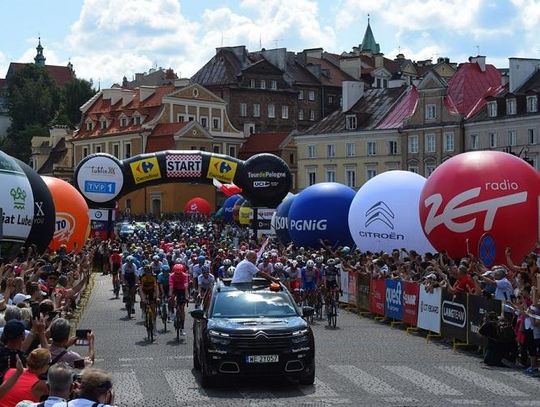 Tour de Pologne 2021: Phil Bauhaus wygrał pierwszy etap z Lublina do Chełma. Polacy pokazali moc.