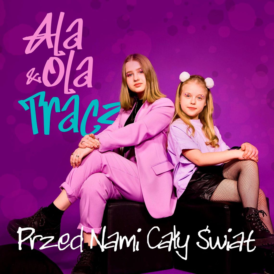 Ala i Ola Tracz z premierowym klipem do piosenki "Przed nami cały świat"