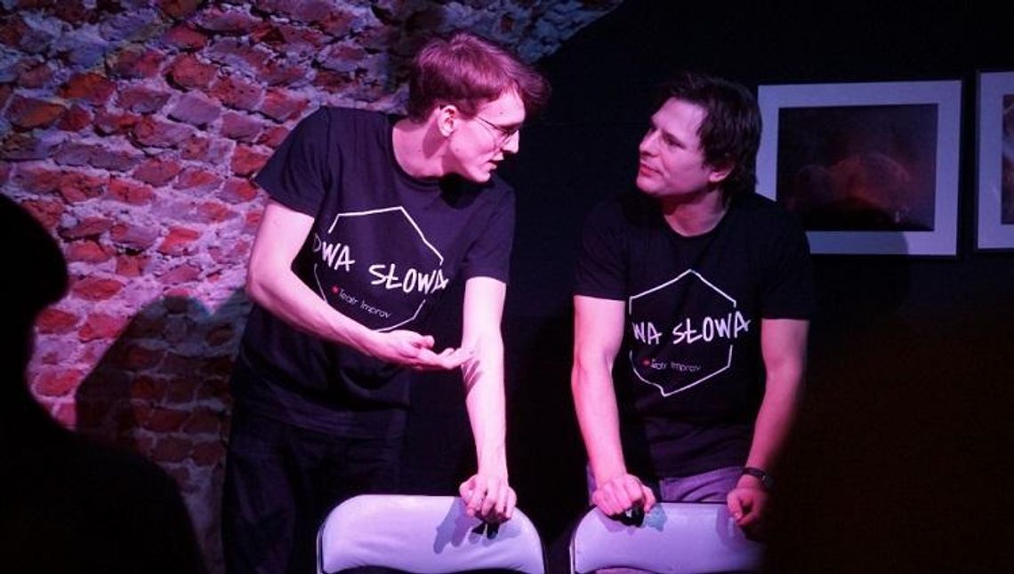 Dwa Słowa Teatr Improv*