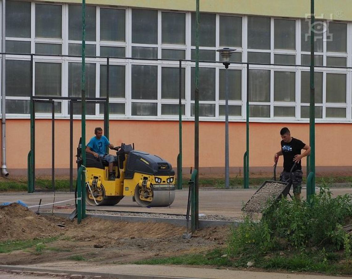 Modernizacja infrastruktury sportowej przy Szkole Podstawowej nr 16*