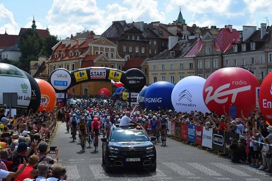 Tour de Pologne 2021: Phil Bauhaus wygrał pierwszy etap z Lublina do Chełma. Polacy pokazali moc.